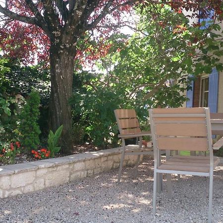 Chambres Et Tables D'Hotes "Au Pres De Ma Blonde" Senouillac Dış mekan fotoğraf